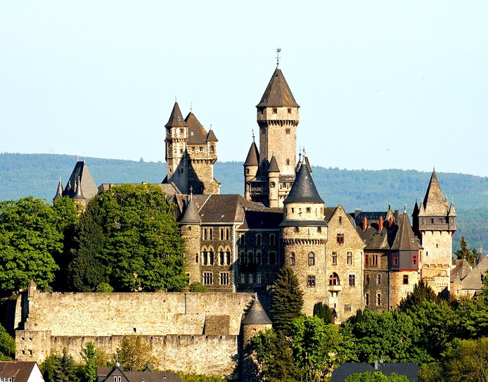 #AUFMACHER# Schloss Braunfels