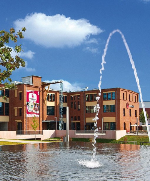 #AUFMACHER# wortreich in Bad Hersfeld