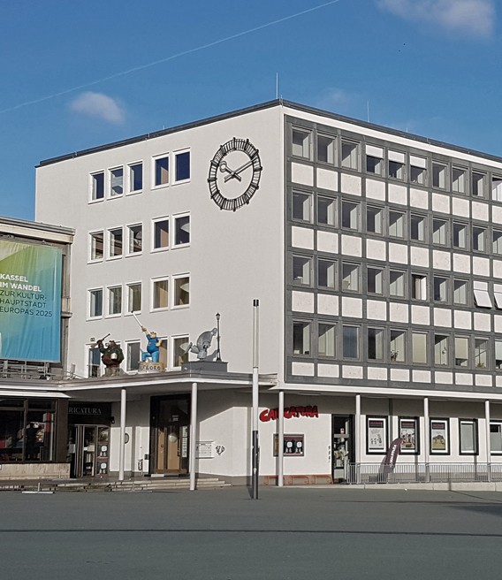 #AUFMACHER# Caricatura – Galerie für Komische Kunst 