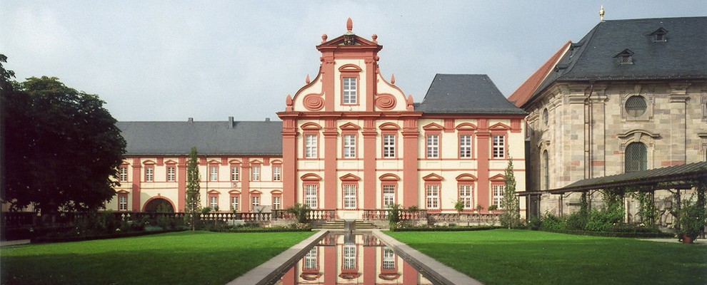 Fulda_Dommuseum_Museumsgarten_KQ.jpg
