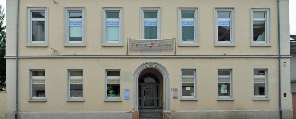 Museum_Buecherei_KQ.jpg